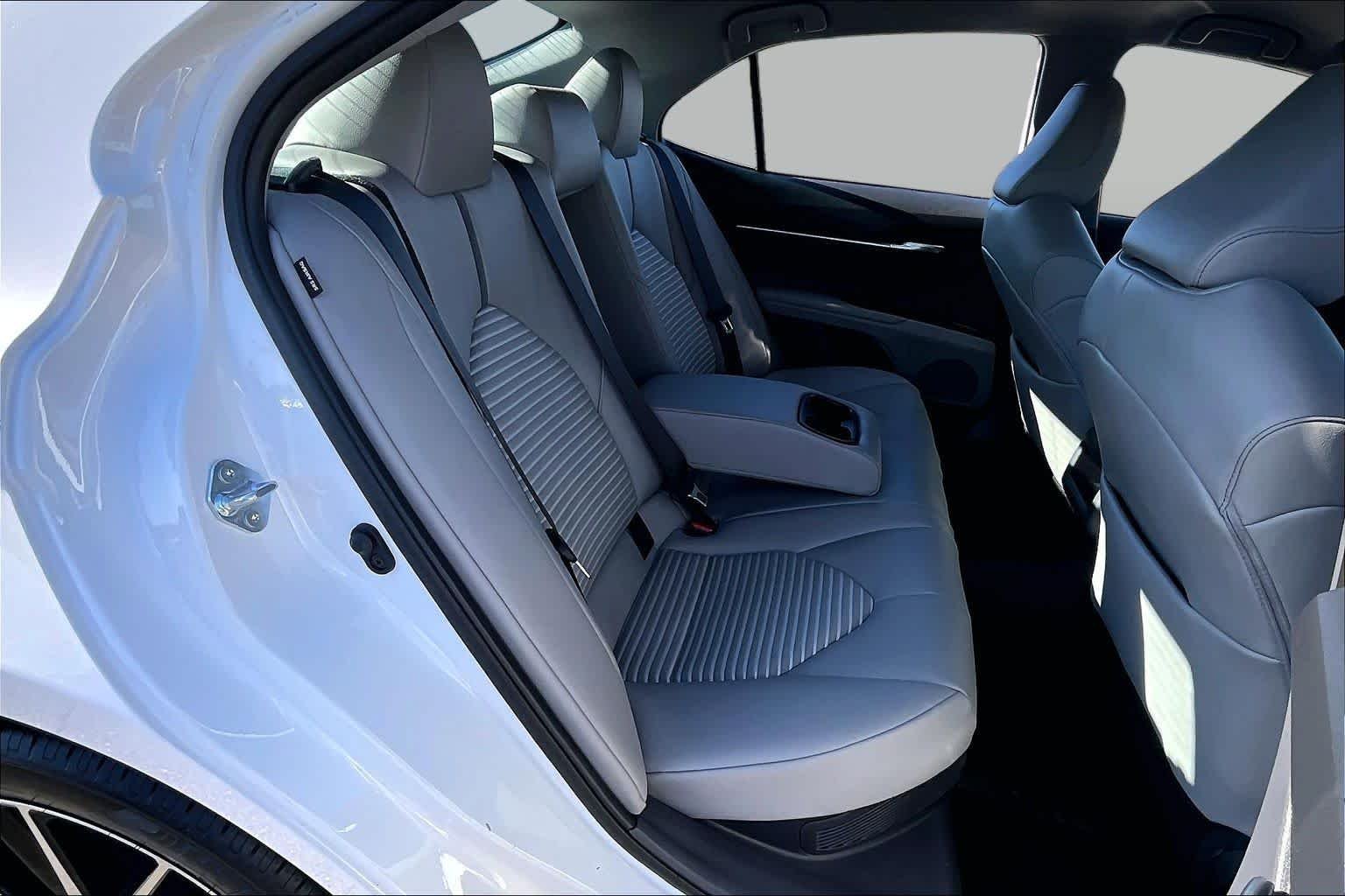Certified Used 2024 Ice Cap Toyota Hybrid SE image 19