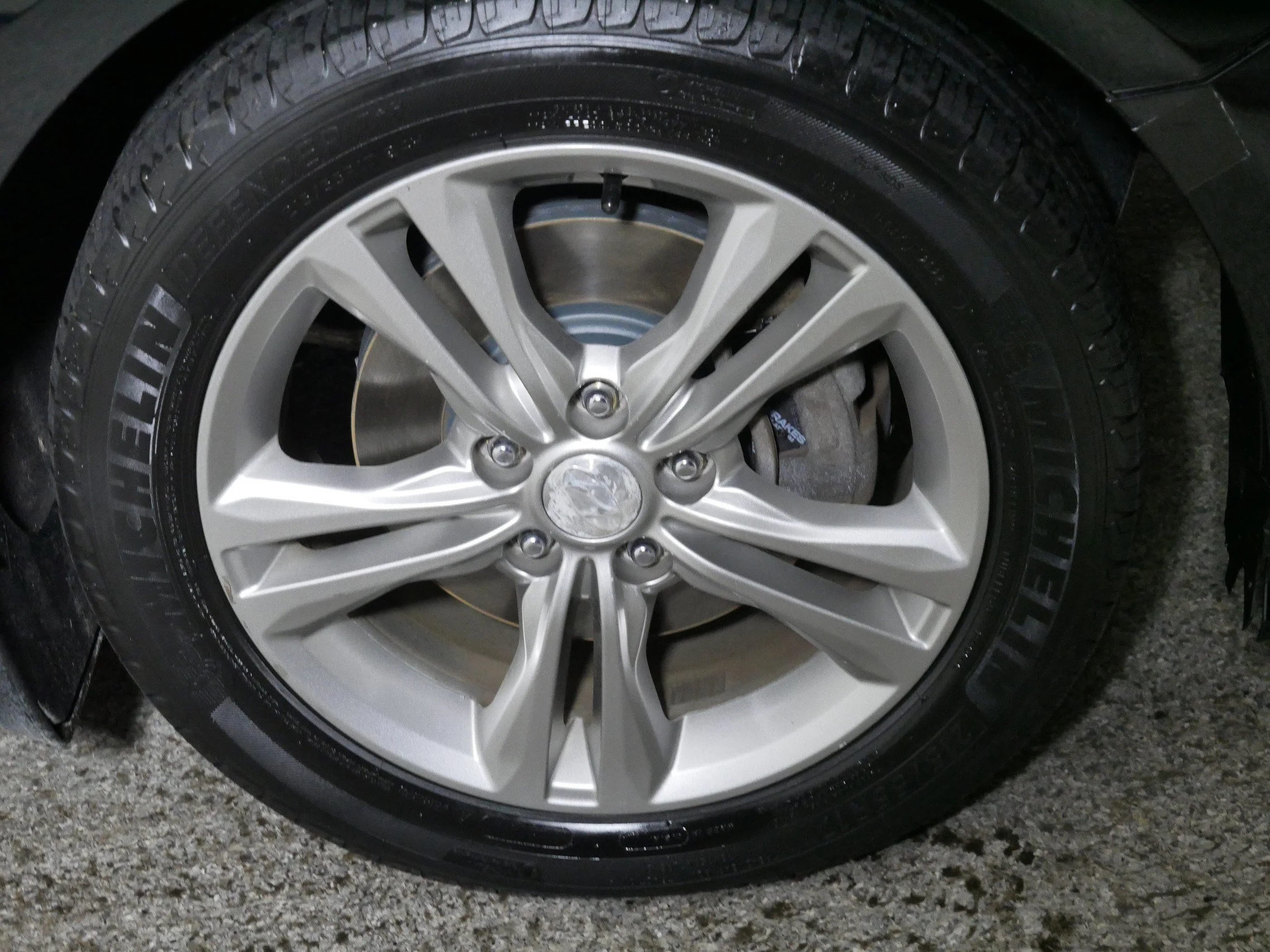 Used 2018 Phantom Black Hyundai SEL image 15