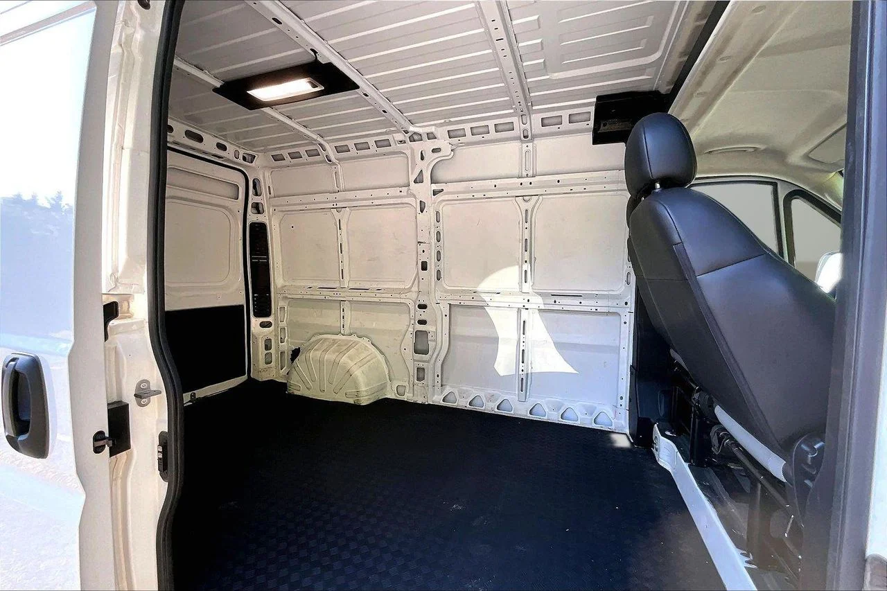 Used 2024 White Ram High Roof image 21
