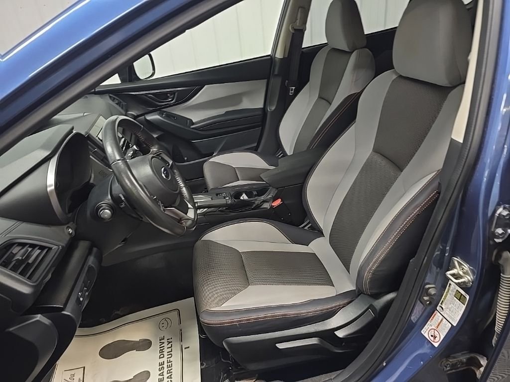 Used 2018 Blue Subaru 2.0i Premium image 29