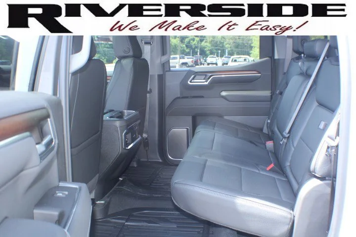 Certified Used 2026 Glacier White Tricoat GMC Denali image 17