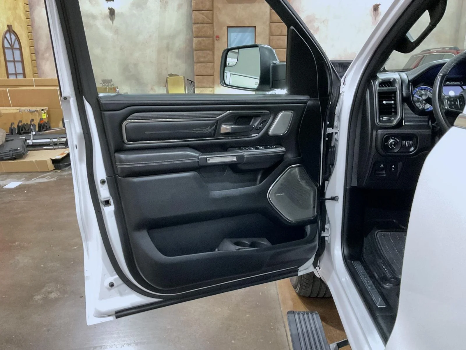 Used 2020 White Ram Limited image 9