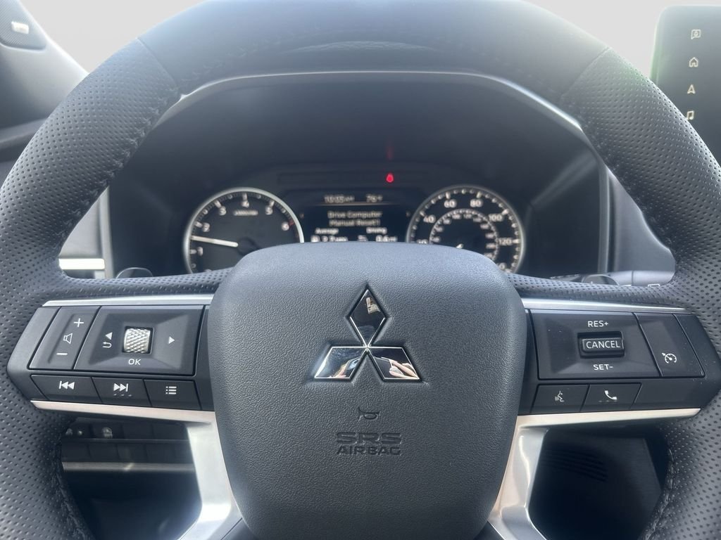 New 2026 BLK DIAMOND Mitsubishi LE image 22