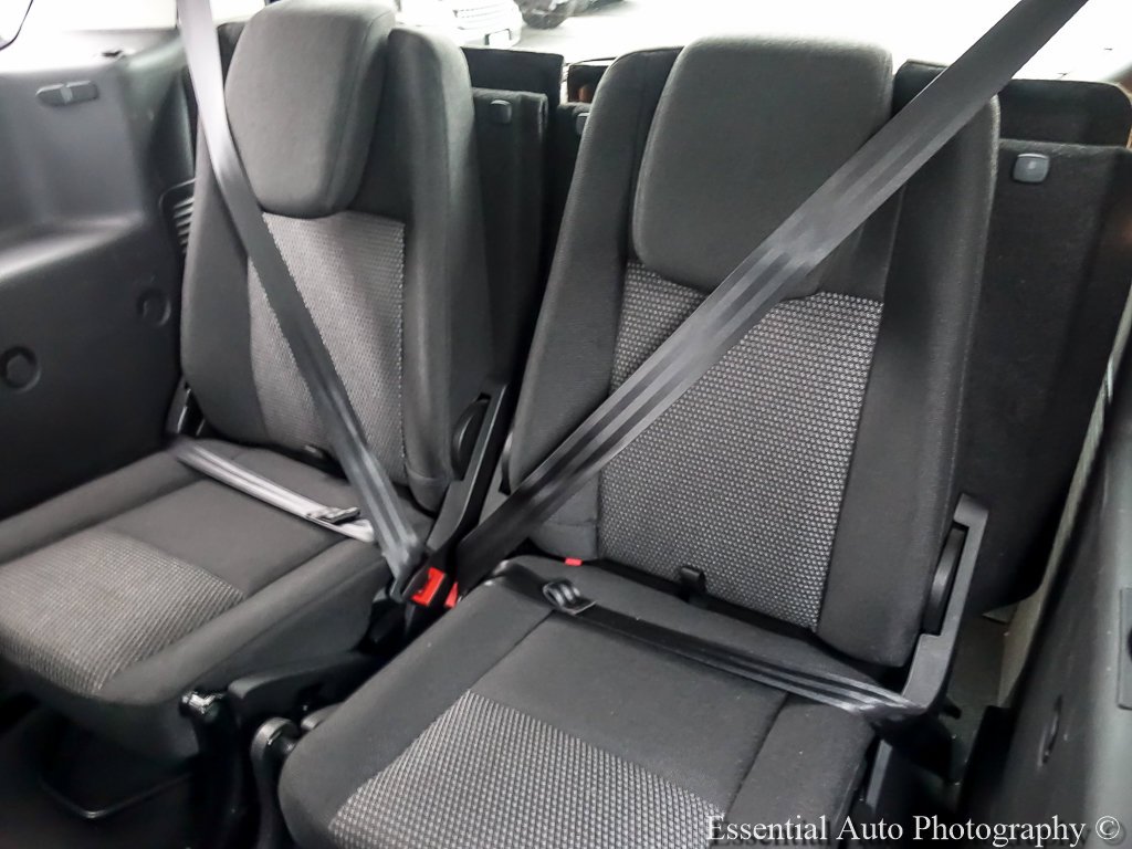 Used 2018 Dark Blue Ford XL image 12