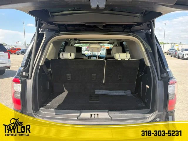 Used 2020 Black Ford Platinum image 27
