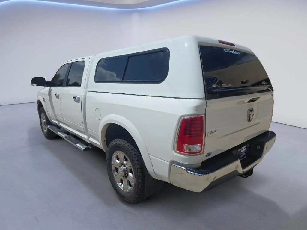 Used 2018 White Ram Laramie image 7