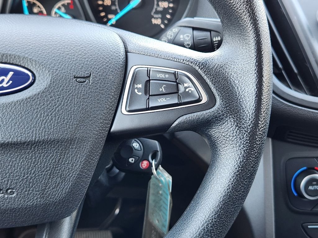 Used 2018 Silver Ford SE image 18