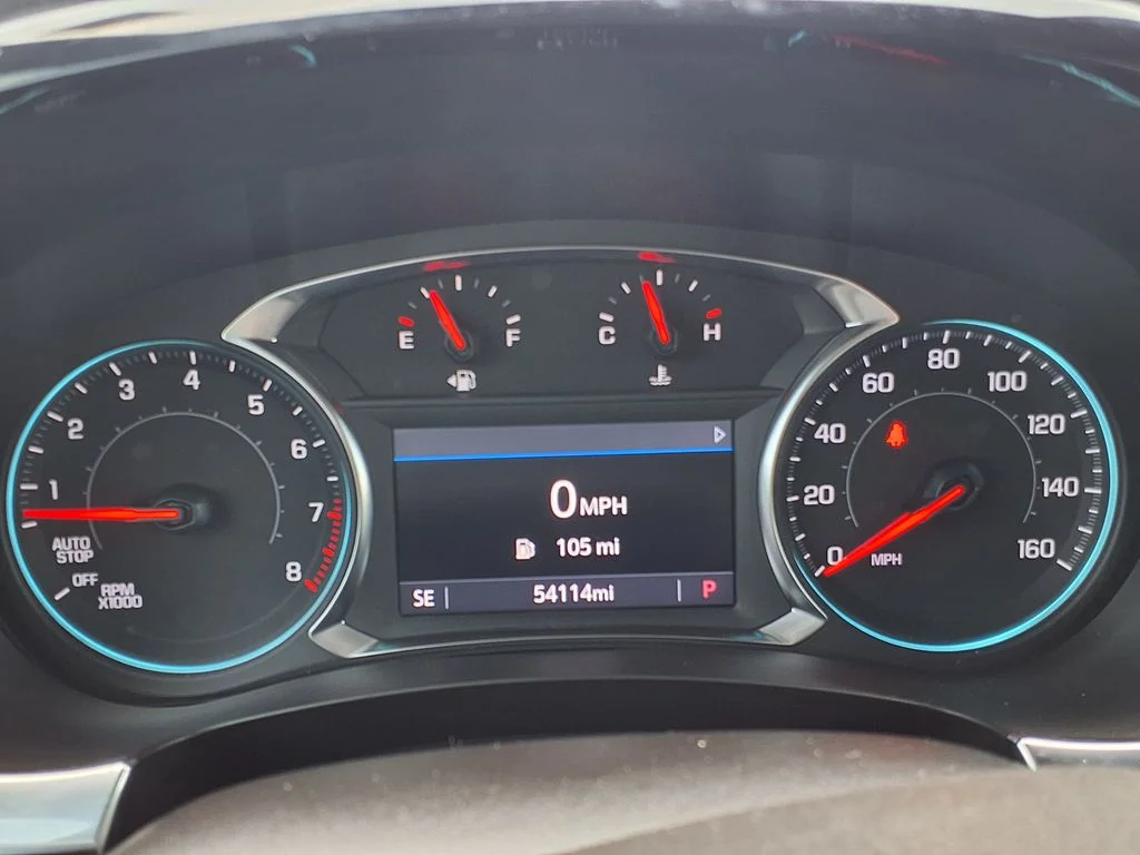 Used 2023 Gray Chevrolet LT image 34