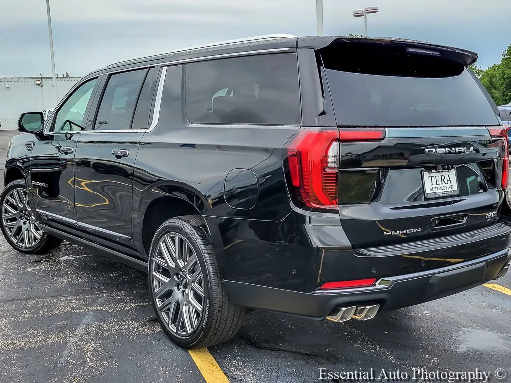 2026 GMC Yukon XL Denali Ultimate - Photo 7