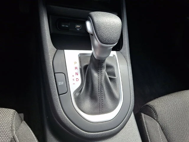 Used 2023 Gray Kia LXS image 19