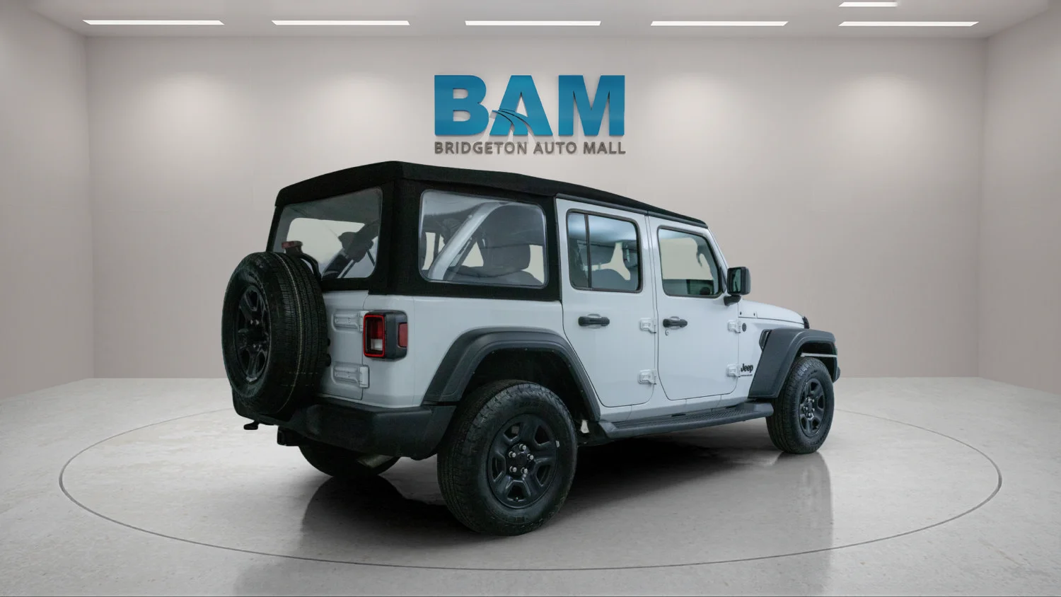 Used 2024 White Jeep 4-Door Sport 4x4 image 7