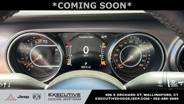 Used 2022 Black Jeep Sport image 13