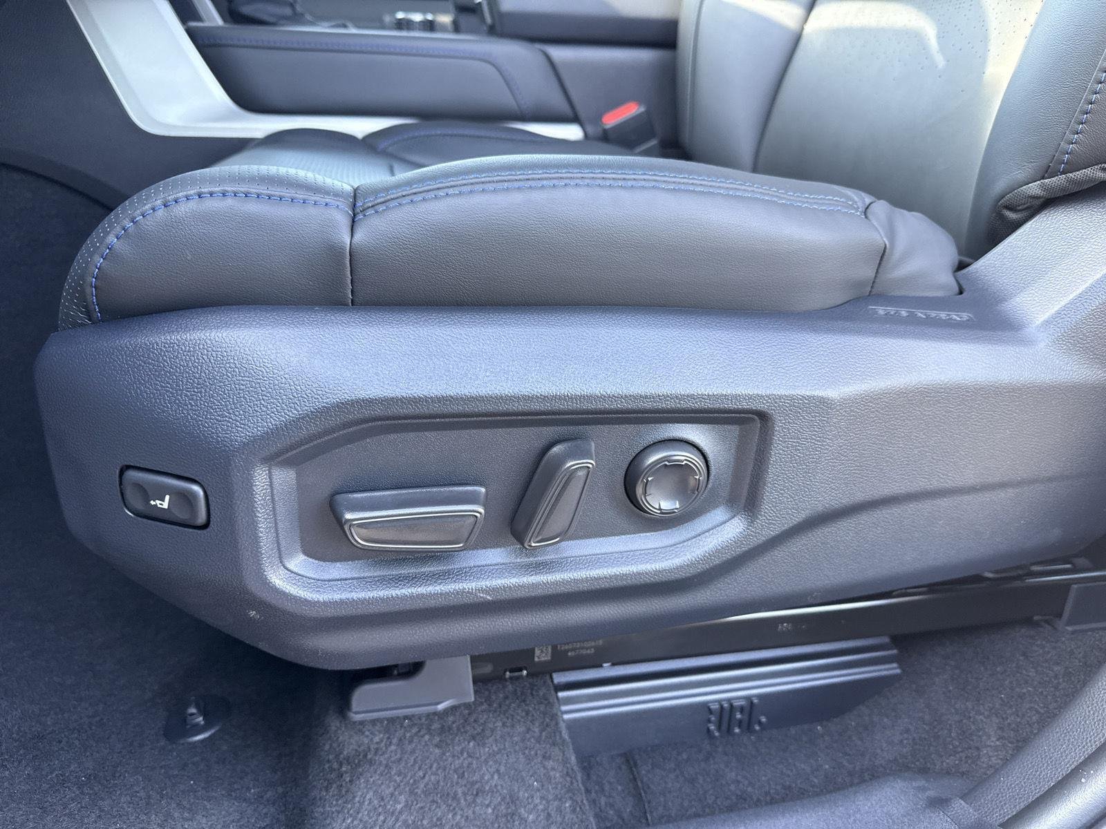 2026 Toyota Tundra Platinum - Photo 16