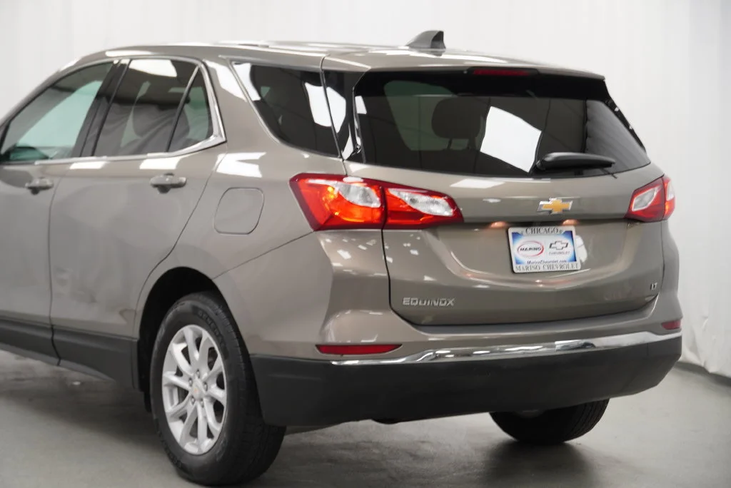 Used 2018 PEPPERDUST METALLIC Chevrolet LT image 16