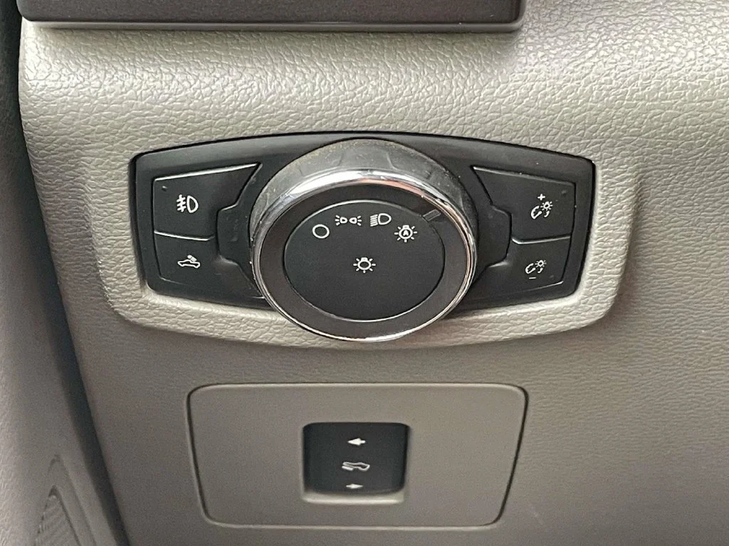 Certified Used 2017  Ford XLT image 27
