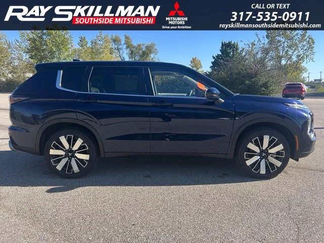 New 2026 Cosmic Blue Metallic Mitsubishi SE image 4