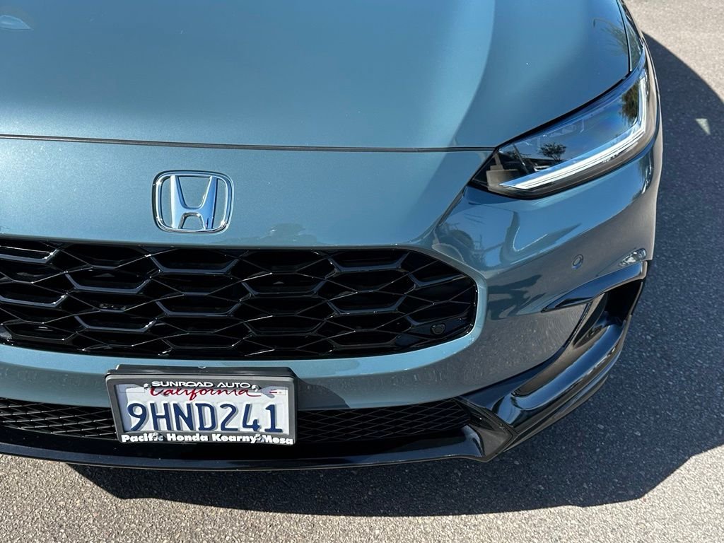 Used 2024  Honda EX-L image 4