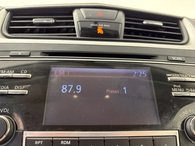 Used 2018 White Nissan 2.5 S image 23