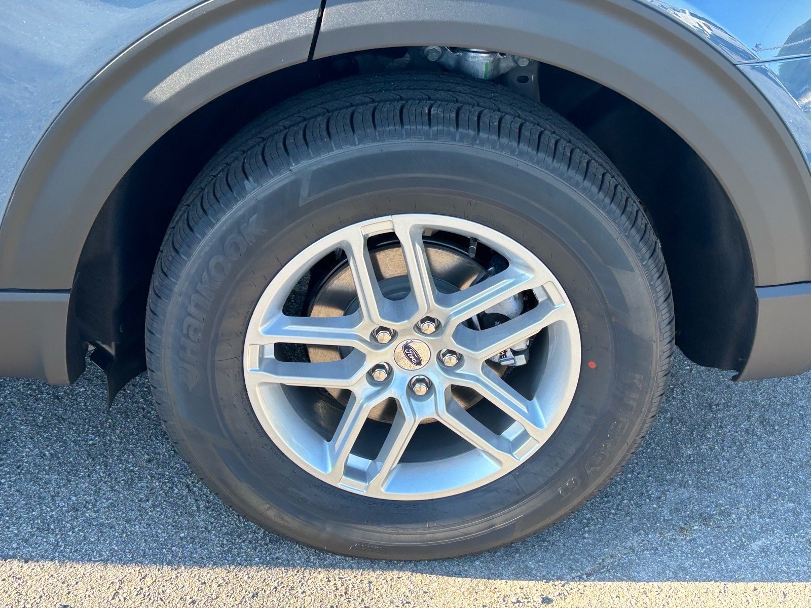 New 2026 Vapor Blue Metallic Ford Active image 6