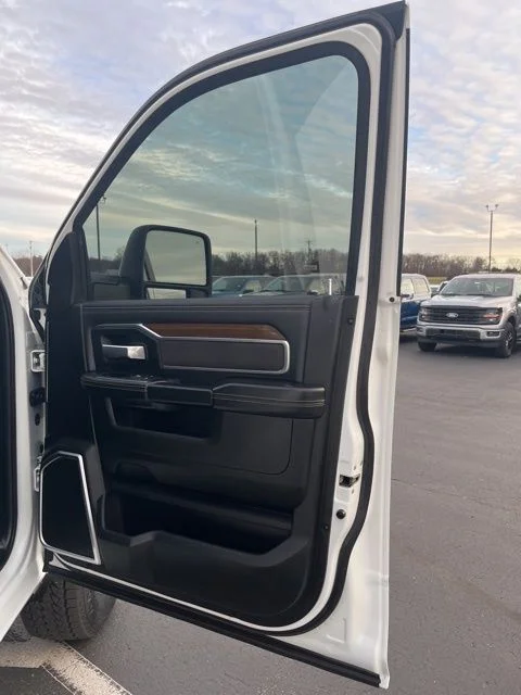 Used 2024 White Ram Laramie image 32