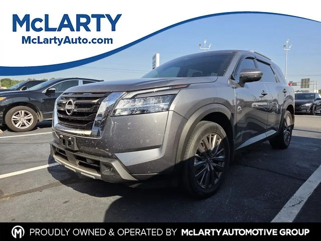 Used 2024 Gray Nissan SL image 1