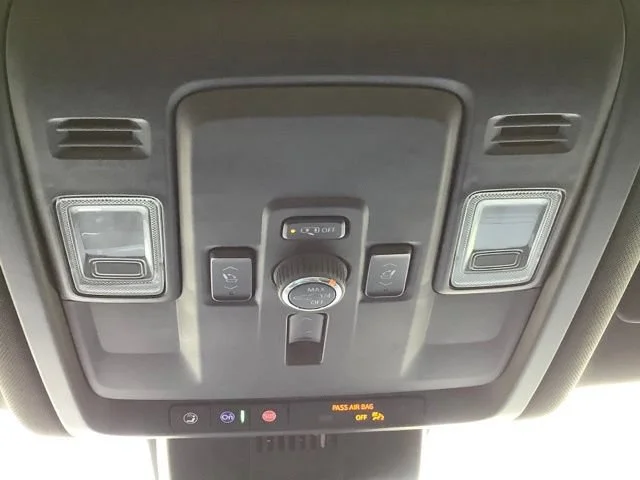 2025 Chevrolet Tahoe Premier - Photo 27