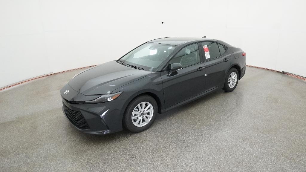 2026 Toyota Camry LE Hybrid's photo