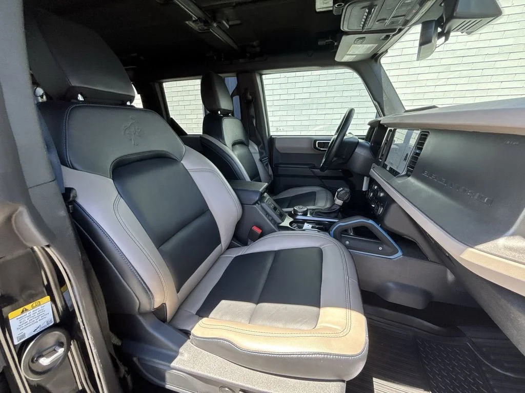 Used 2024 Black Ford Wildtrak image 26