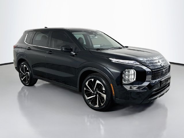 2023 Mitsubishi Outlander SE Black Edition