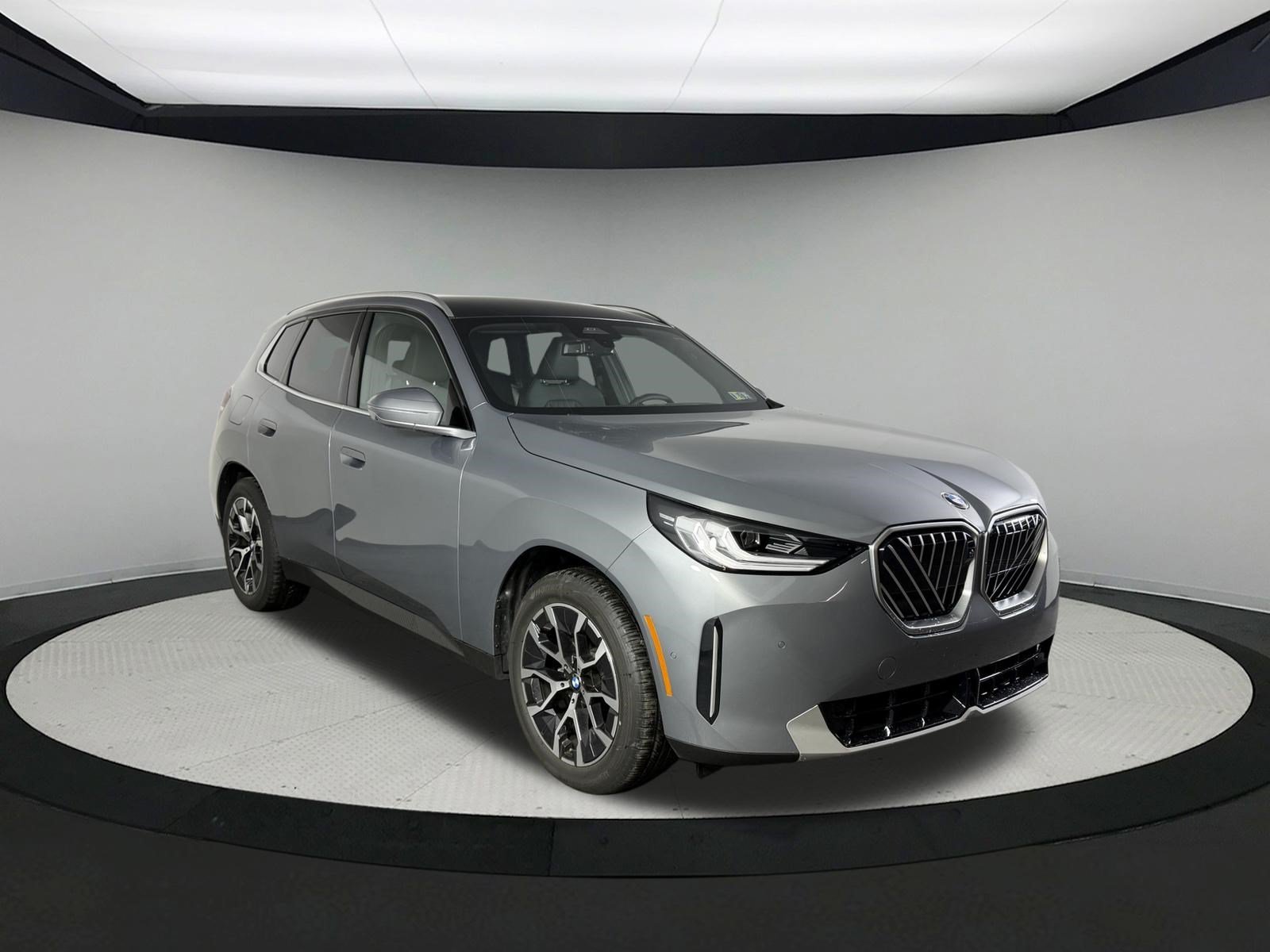 Certified Used 2026 Skyscraper Grey Metallic BMW 30 xDrive image 3