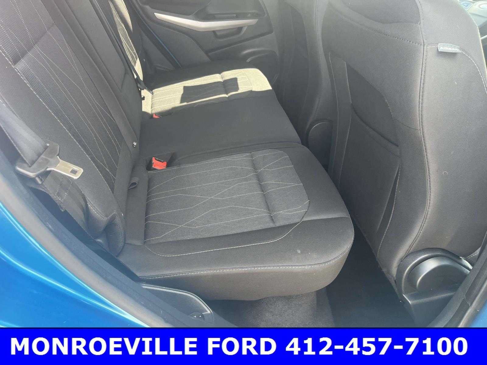 Used 2019 Blue Candy Metallic Tinted Clearcoat Ford SE image 24
