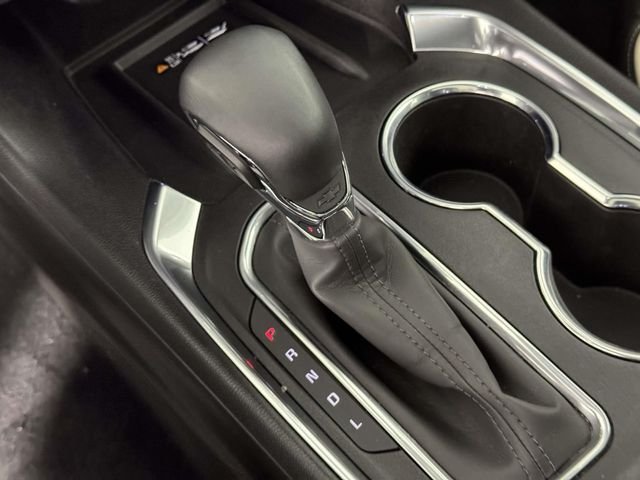 Used 2024 Sterling Gray Metallic Chevrolet Premier image 29