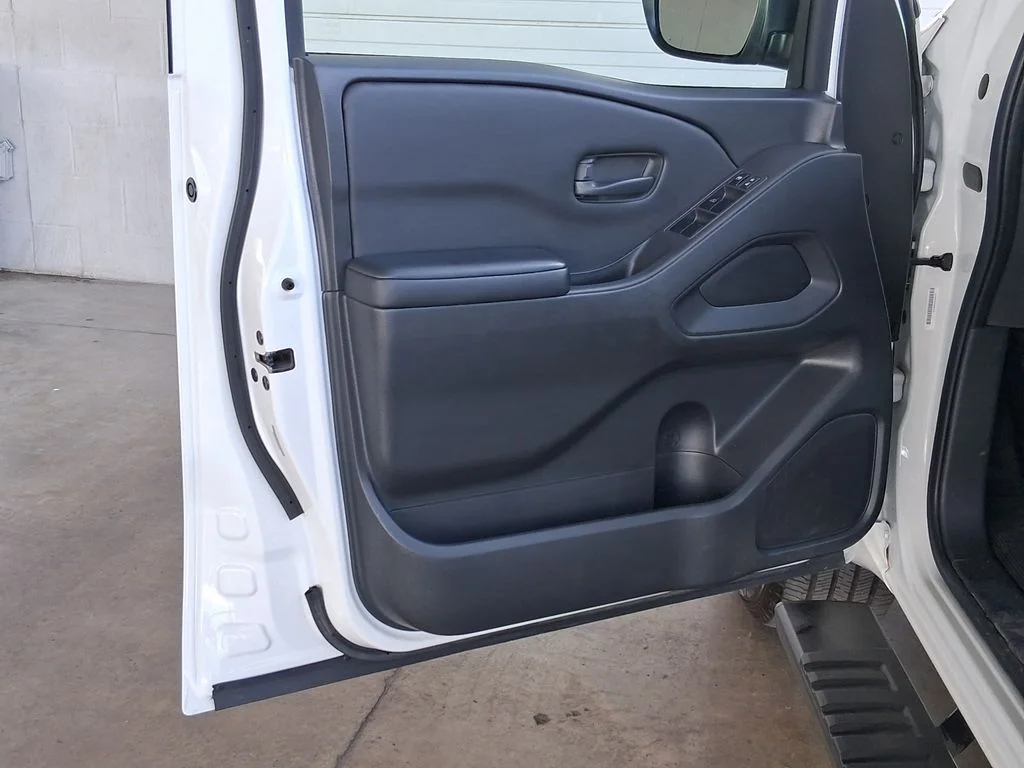Used 2025 White Nissan S image 16