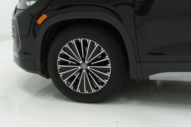 2026 Volkswagen Tiguan S - Photo 11