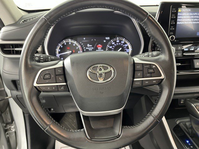 Certified Used 2022 Celestial Silver Metallic Toyota XLE image 16