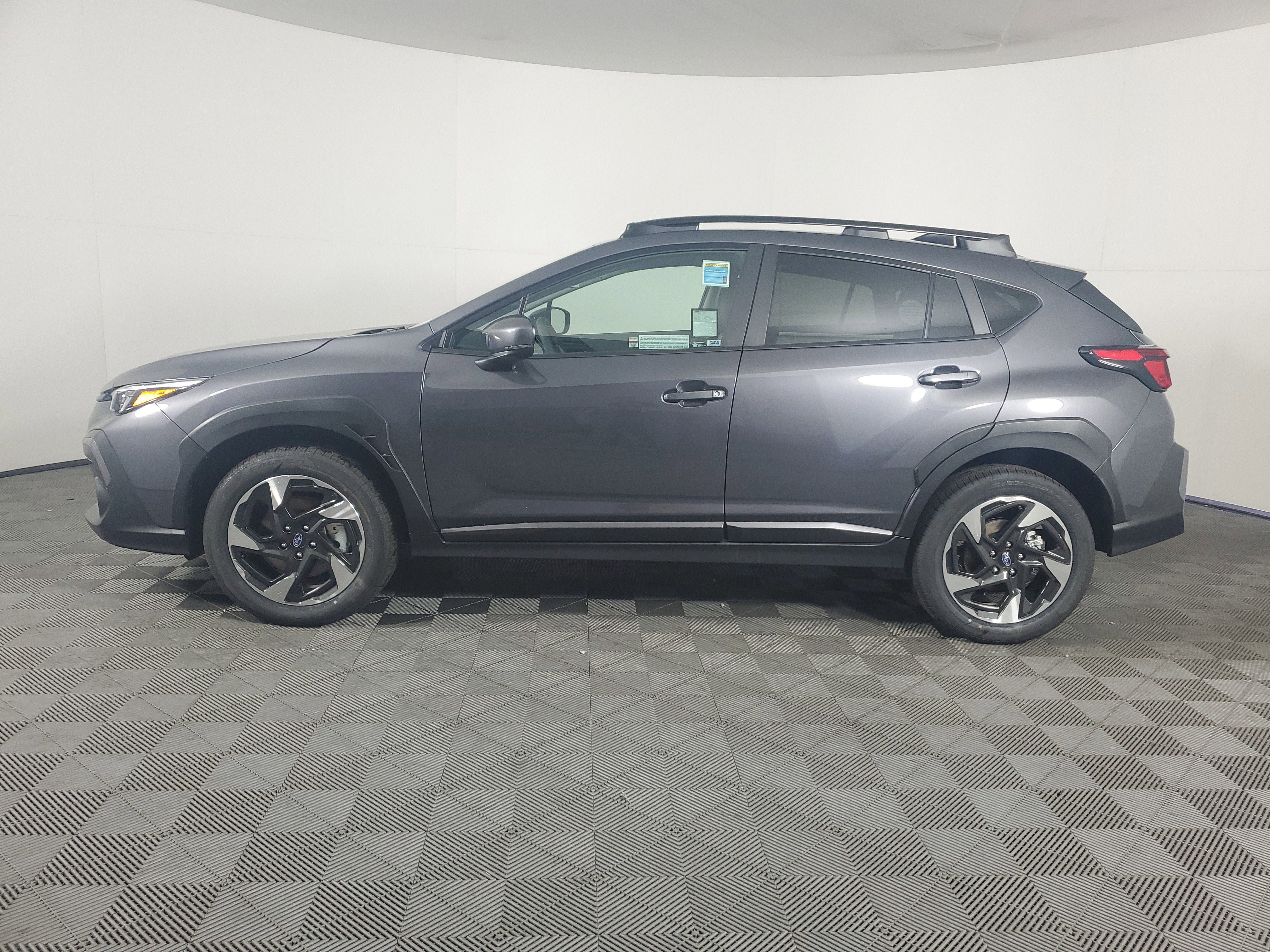 2025 Subaru Crosstrek Limited - Photo 7