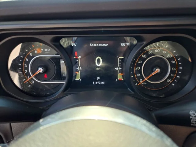 Used 2026 White Jeep Sahara image 32