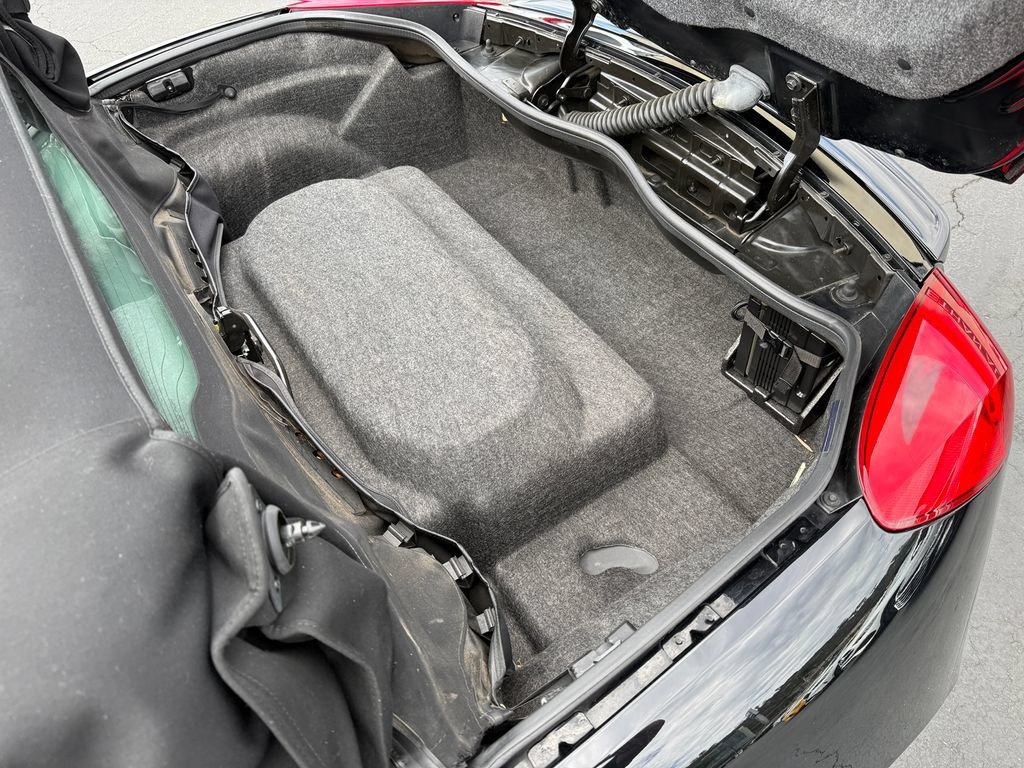 Used 2009 MYSTERIOUS (BLACK) Pontiac GXP image 14