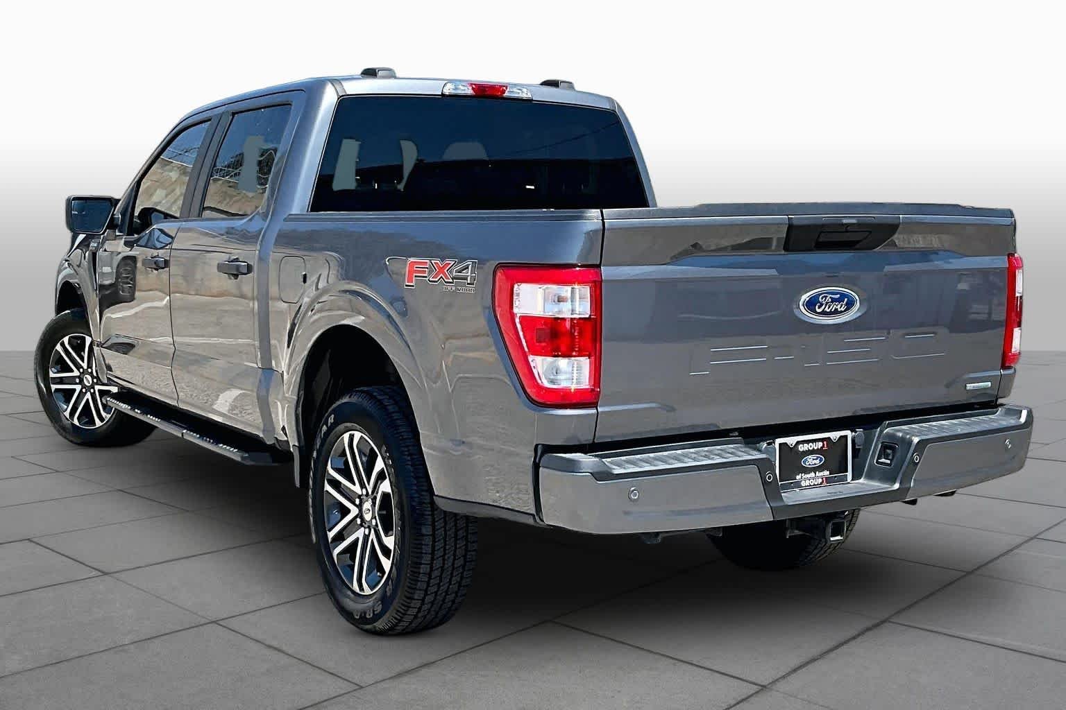 Certified Used 2022 Light Blue Clearcoat Metallic Ford XL image 15