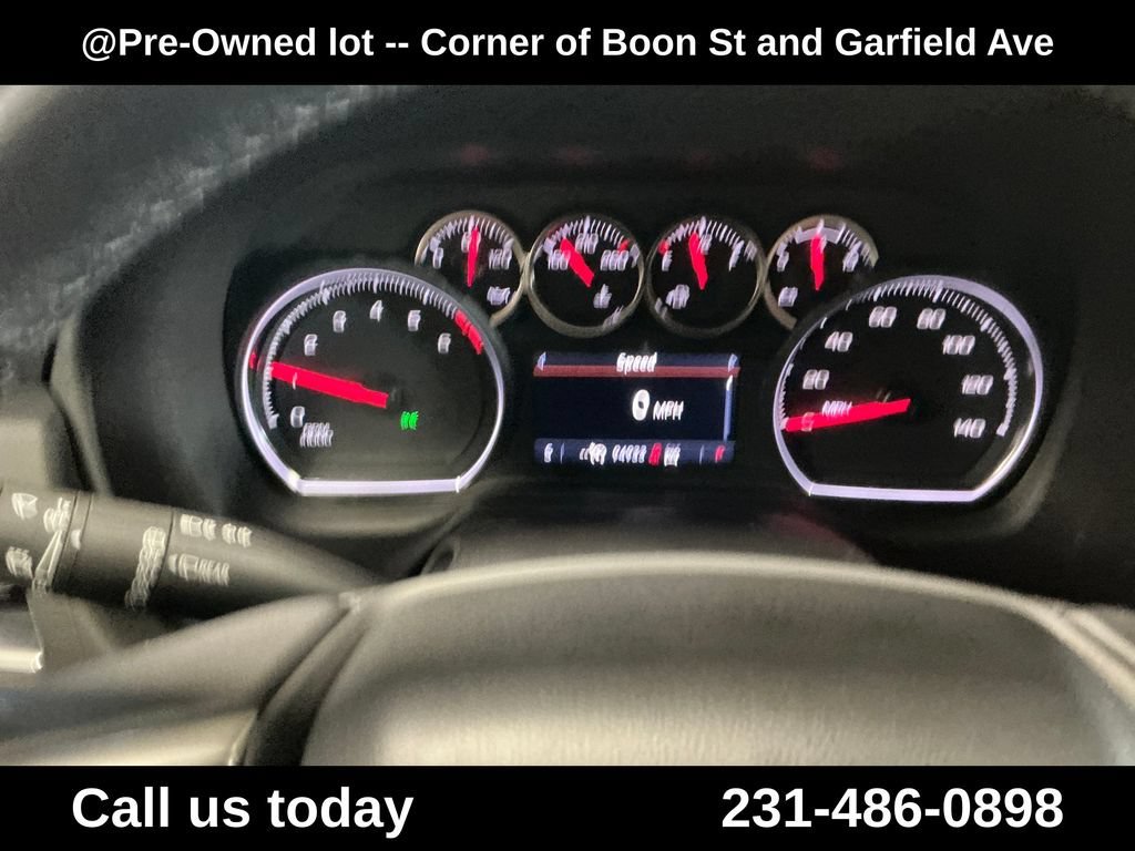 Used 2021 SUMMIT WHITE Chevrolet Z71 image 21