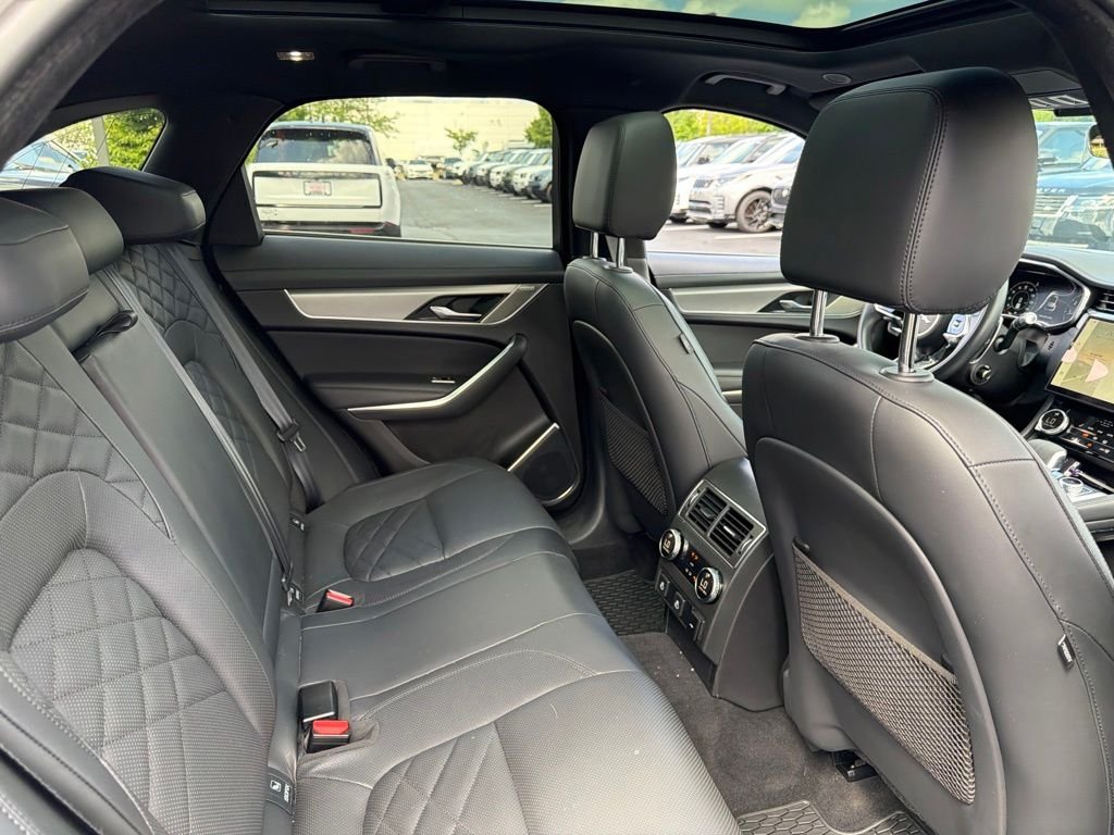 Used 2021 Blue Jaguar P250 S image 11