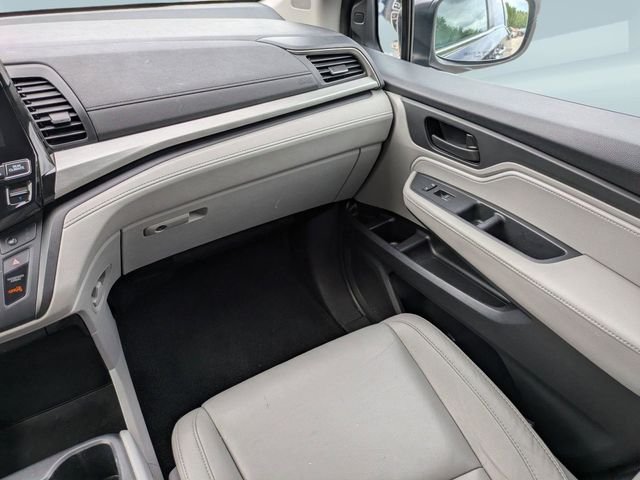 Used 2020 Blue Honda EX-L image 18