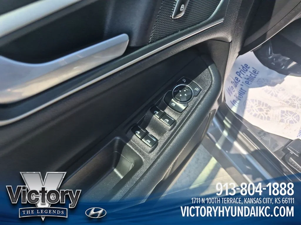 Used 2024 Gray Ford SEL image 13