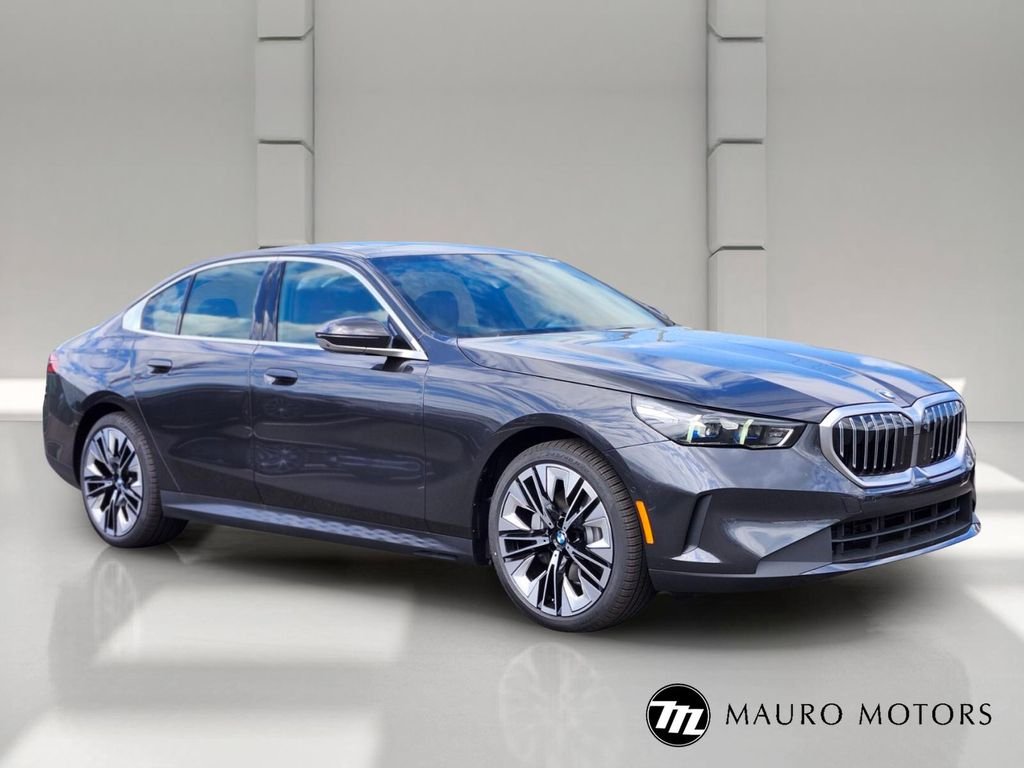 2027 BMW 5 Series 530i xDrive Sedan's photo