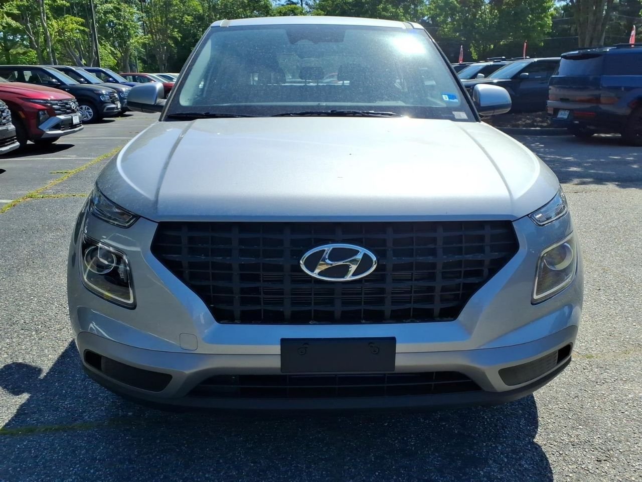 New 2026 Shimmering Silver Hyundai SE image 3