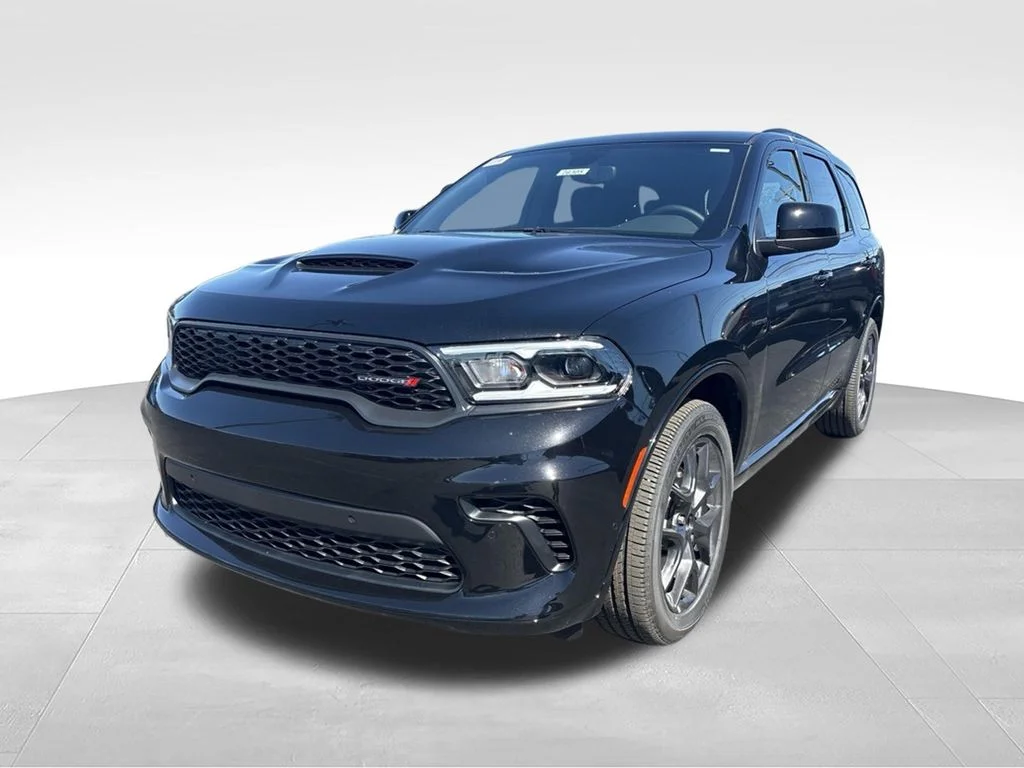 New 2026 Diamond Black Clear-Coat Exterior Paint Dodge GT image 7