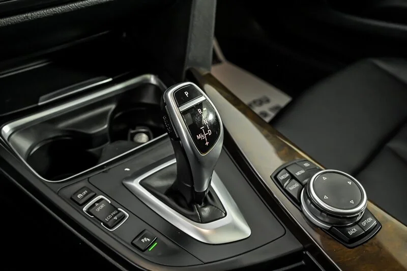 Used 2015 Alpine White BMW 428i image 29