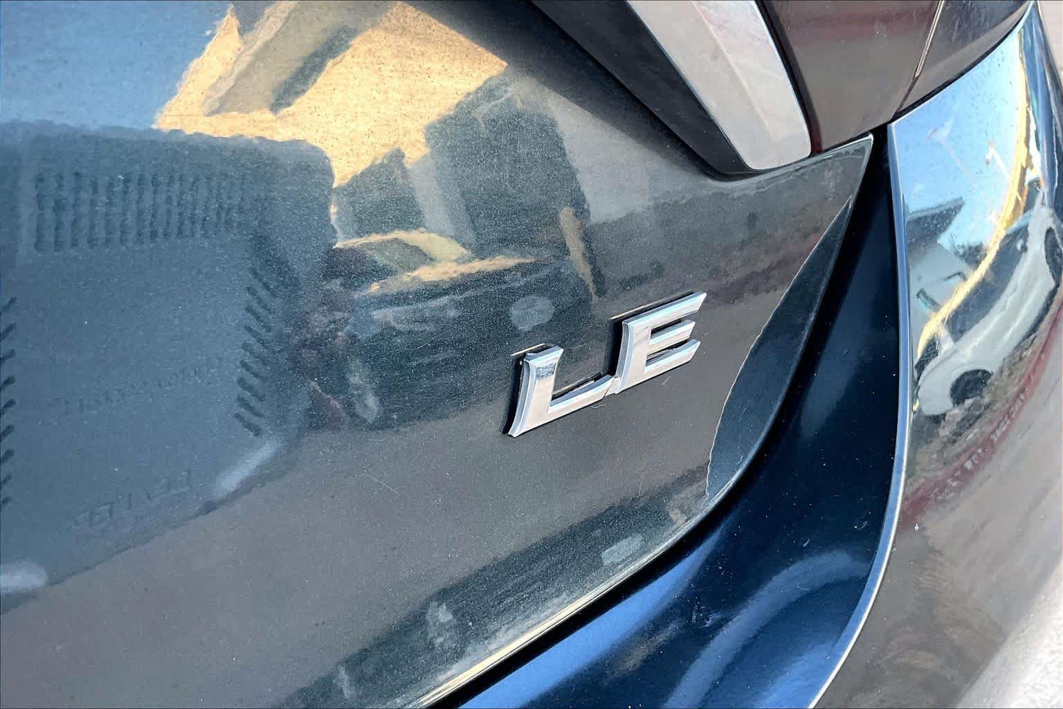 Used 2016 Cosmic Gray Mica Toyota LE image 10