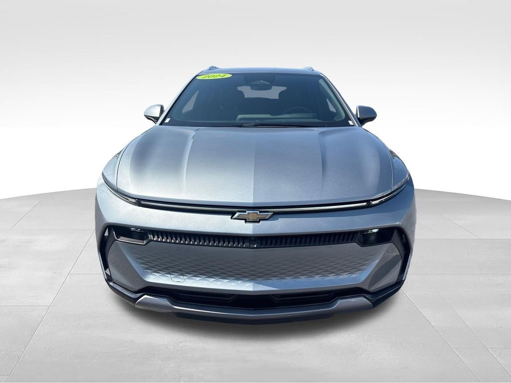 Used 2024 Sterling Gray Metallic Chevrolet LT image 8