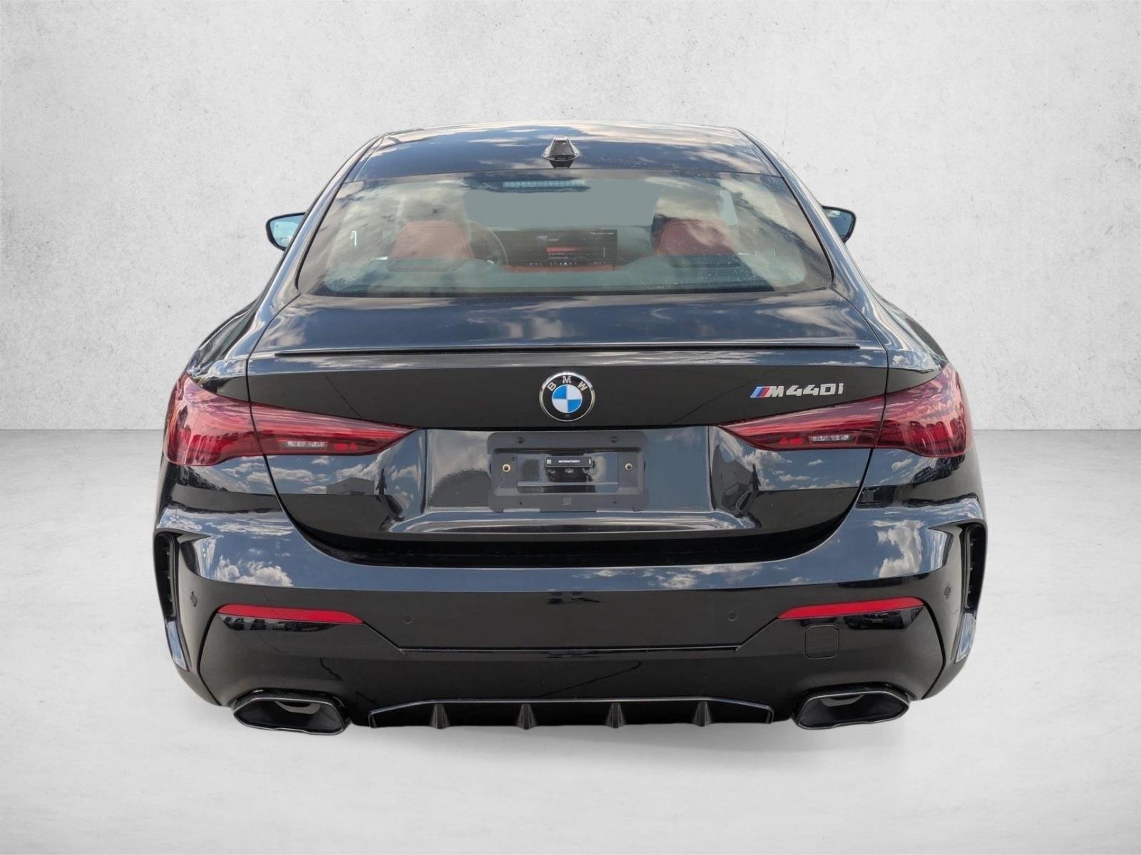 Used 2026 Black Sapphire Metallic BMW M440i image 8